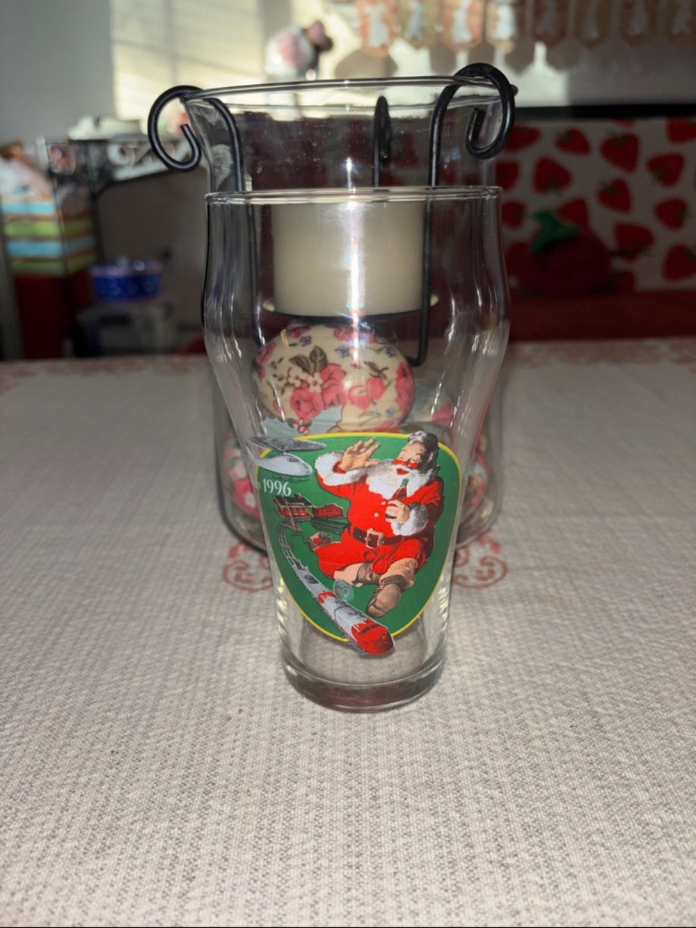 Vintage 1996 Holiday Santa Coke Glass!